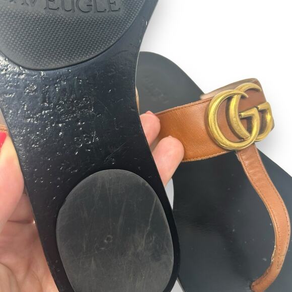 Gucci GG Marmont Thong Flat Leather Sandals Black Cognac Brown 36.5 Women’s - Picture 10 of 14